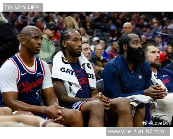 快船训练营第二天精彩瞬间哈登博格丹欢笑小卡保罗同框引关注